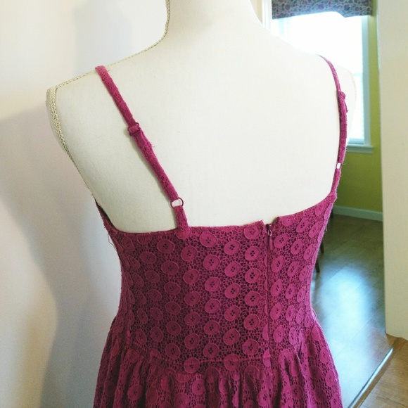 Button Pattern Sundress - Picture 5 of 7